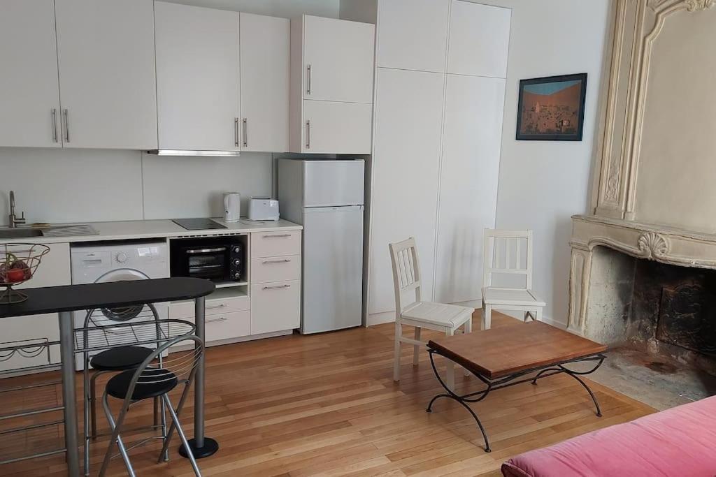 Appartement 2 Pieces Proche Cathedrale Nantes Exterior foto